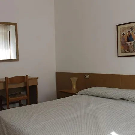 In Mit Privatstrand Lejlighed Malcesine
